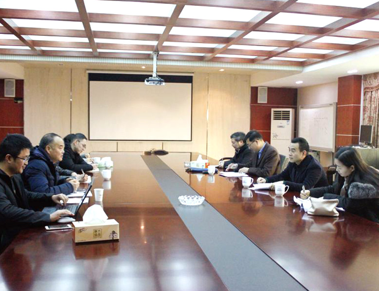 2018年12月，浙江省生态环境厅党组副书记、副厅长虞选凌调研天洁